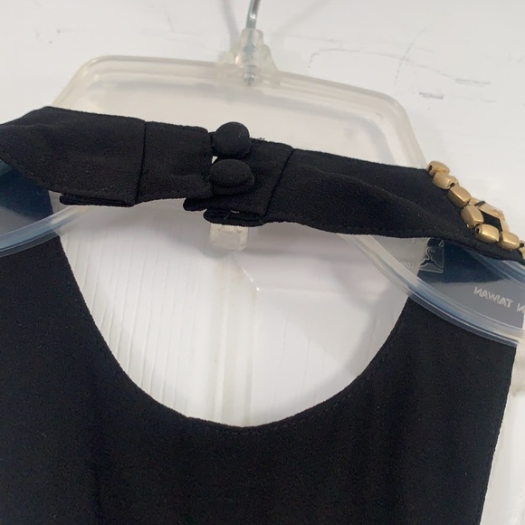 Top - Picture 5 of 6